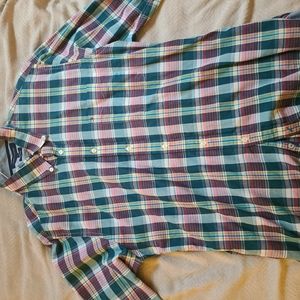 Button down multicored plaid long sleeve shirt